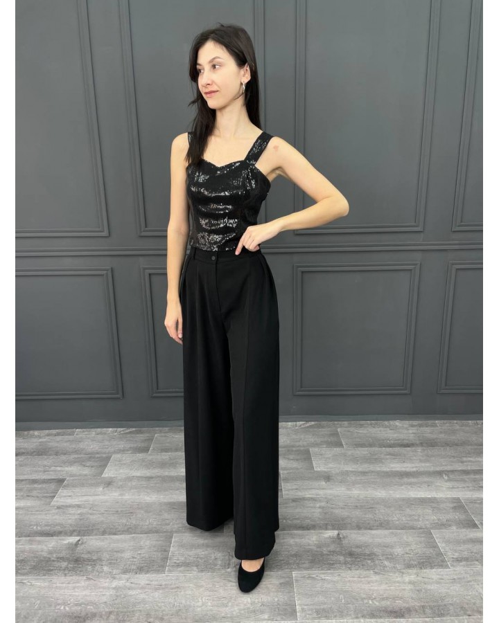 Оверсайз брюки в черном цвете