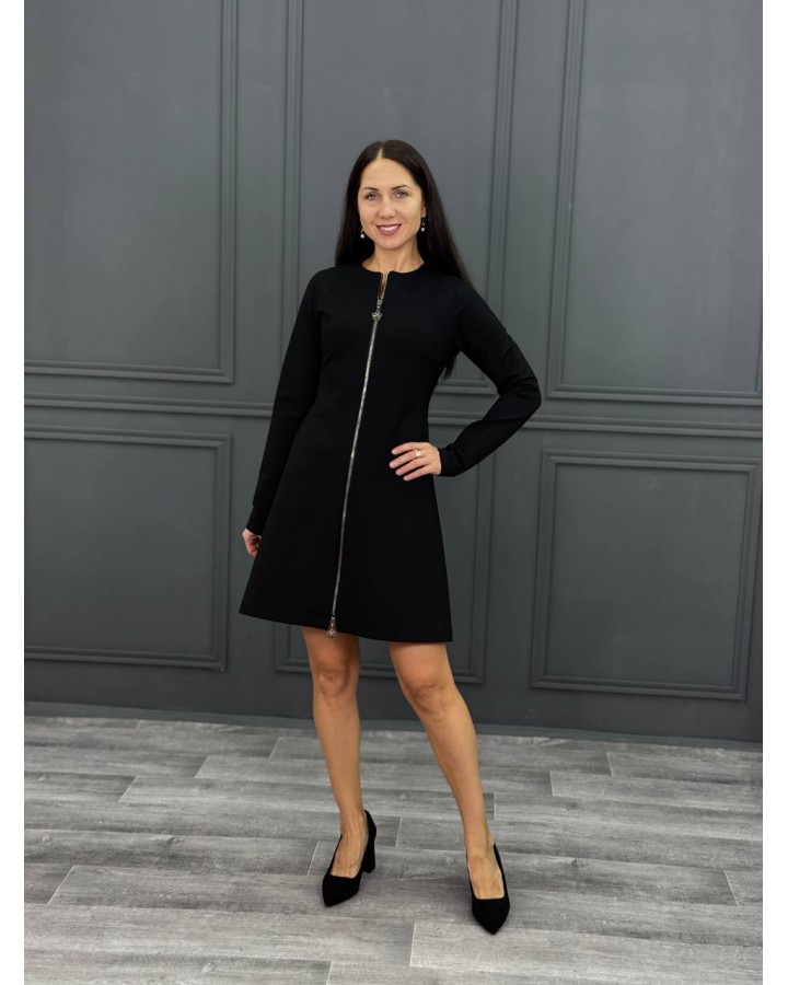 Платье на молнии черное